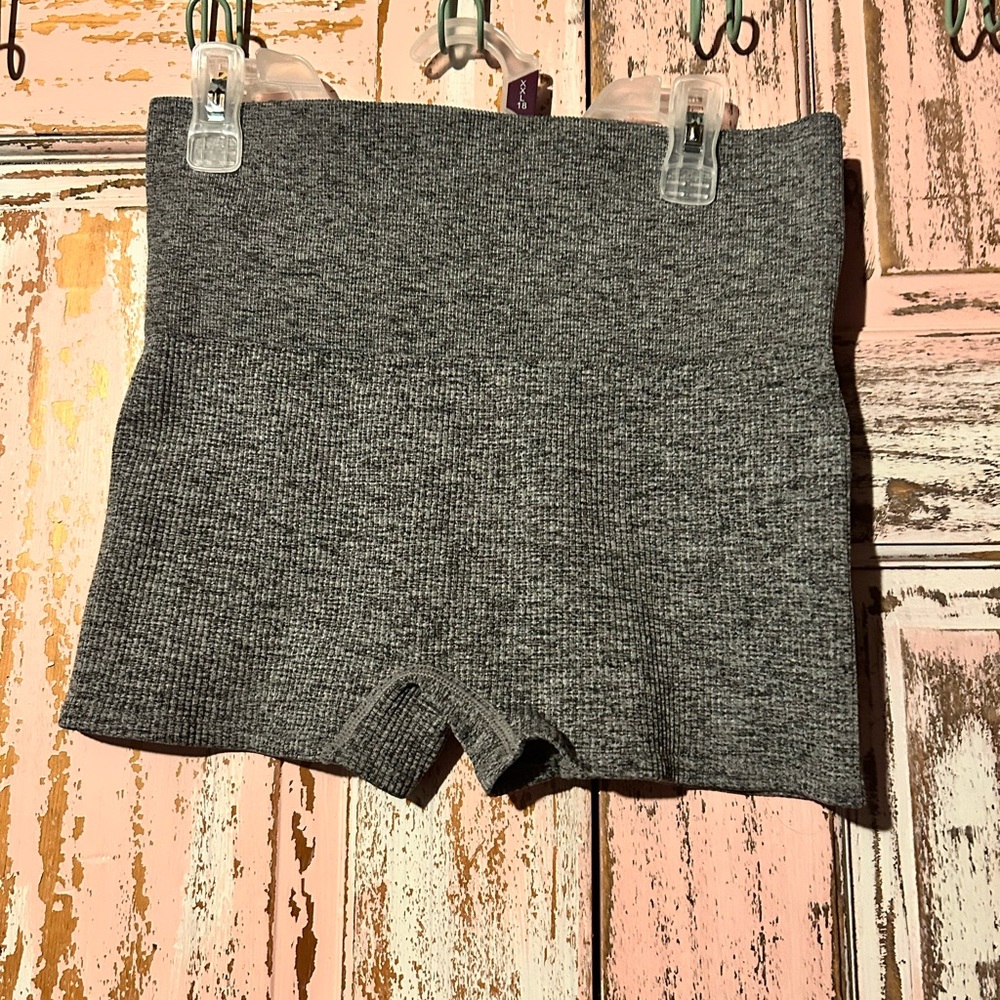 Colsie Heather Gray Bike Shorts